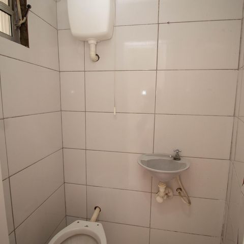 Casa à venda com 216m², 3 quartos e 1 vagaBanheiro de serviço