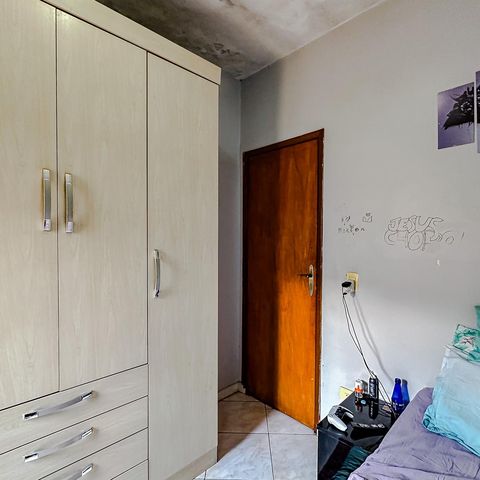 Casa à venda com 234m², 6 quartos e 4 vagasQuarto 6