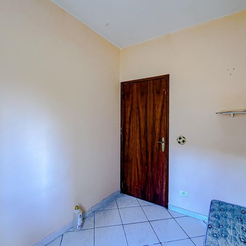 Casa à venda com 234m², 6 quartos e 4 vagasQuarto 4