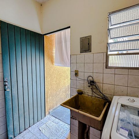 Casa à venda com 234m², 6 quartos e 4 vagasÁrea de Serviço