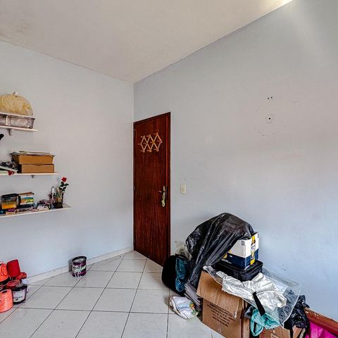 Casa à venda com 234m², 6 quartos e 4 vagasQuarto 3
