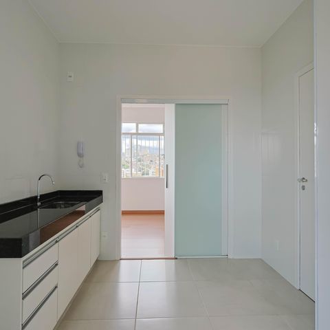 Apartamento à venda com 80m², 3 quartos e 1 vaga Apartamento à venda com 80m², 3 quartos e 1 vagaCozinha