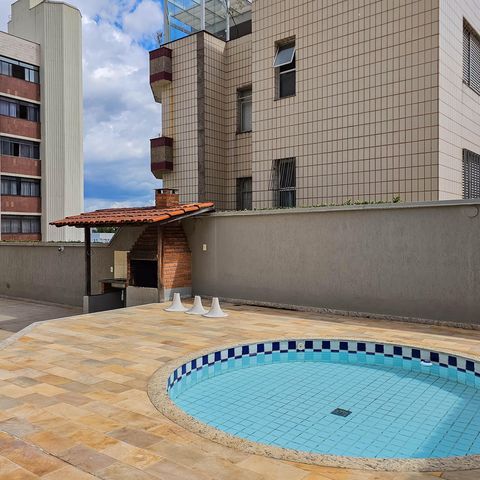 Apartamento à venda com 80m², 3 quartos e 1 vaga Apartamento à venda com 80m², 3 quartos e 1 vagaÁrea comum - Piscina