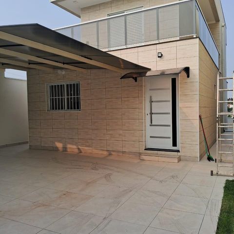 Casa à venda com 156m², 3 quartos e 3 vagas Casa à venda com 156m², 3 quartos e 3 vagasFoto 37