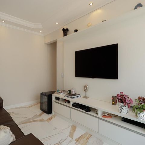 Apartamento à venda com 59m², 2 quartos e 2 vagas Apartamento à venda com 59m², 2 quartos e 2 vagasSala