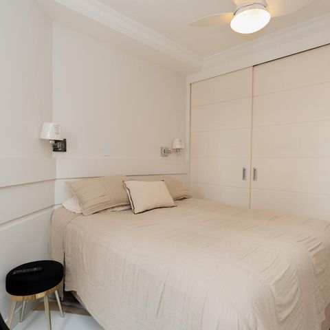 Apartamento à venda com 59m², 2 quartos e 2 vagas Apartamento à venda com 59m², 2 quartos e 2 vagasSuíte