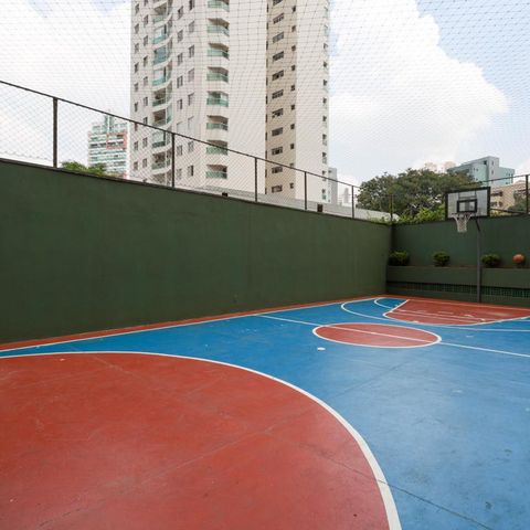 Apartamento à venda com 59m², 2 quartos e 2 vagas Apartamento à venda com 59m², 2 quartos e 2 vagasÁrea comum - Quadra esportiva