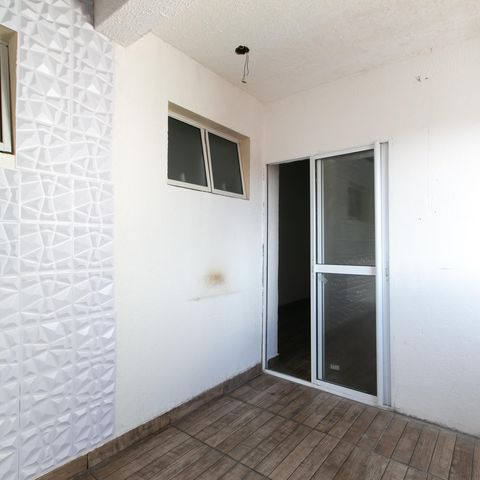 Casa à venda com 300m², 5 quartos e 4 vagas Casa à venda com 300m², 5 quartos e 4 vagasCozinha 2