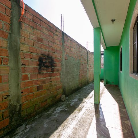 Casa à venda com 300m², 5 quartos e 4 vagas Casa à venda com 300m², 5 quartos e 4 vagasÁrea Externa