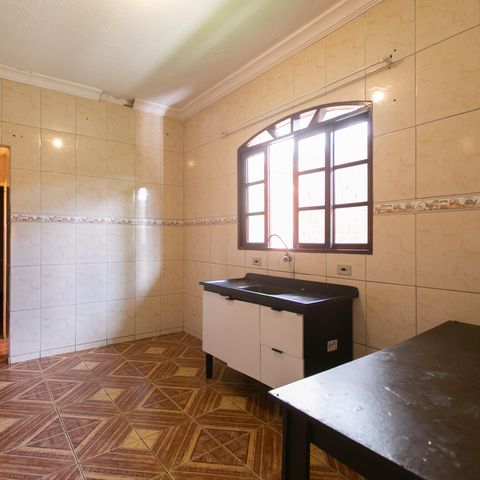 Casa à venda com 300m², 5 quartos e 4 vagas Casa à venda com 300m², 5 quartos e 4 vagasCozinha 1