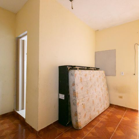 Casa à venda com 300m², 5 quartos e 4 vagas Casa à venda com 300m², 5 quartos e 4 vagasSuíte 2