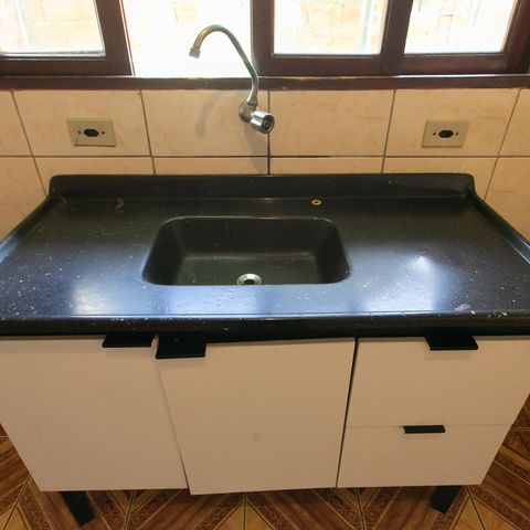 Casa à venda com 300m², 5 quartos e 4 vagas Casa à venda com 300m², 5 quartos e 4 vagasCozinha 1