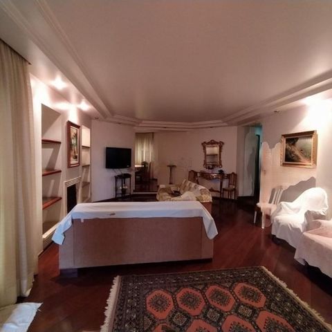 Apartamento à venda com 228m², 4 quartos e 3 vagas