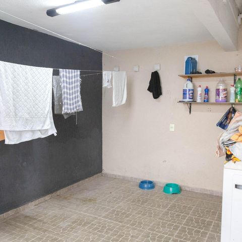 Casa à venda com 135m², 3 quartos e 1 vagaÁrea de Serviço