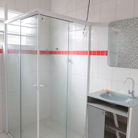 Casa à venda com 135m², 3 quartos e 1 vagaBanheiro 