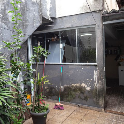 Casa à venda com 135m², 3 quartos e 1 vagaÁrea comum