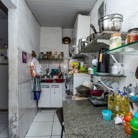 Casa à venda com 300m², 5 quartos e 3 vagas Casa à venda com 300m², 5 quartos e 3 vagasCozinha da Casa 2