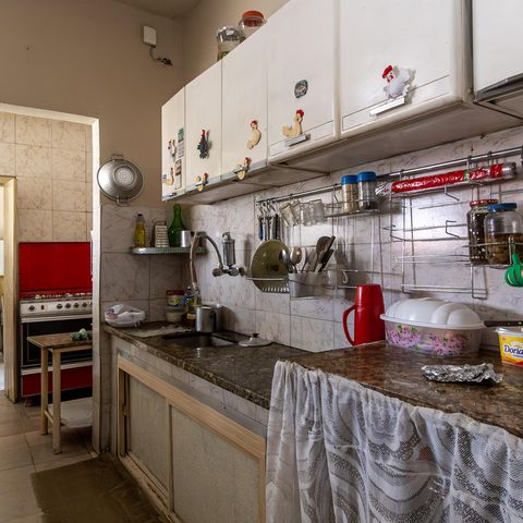 Casa à venda com 300m², 5 quartos e 3 vagas Casa à venda com 300m², 5 quartos e 3 vagasCozinha Casa 1