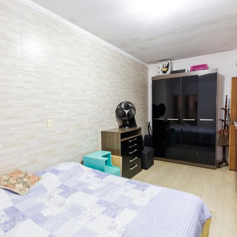 Casa à venda com 150m², 2 quartos e 2 vagas Casa à venda com 150m², 2 quartos e 2 vagasSuíte 2