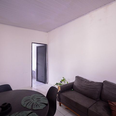 Casa à venda com 317m², 5 quartos e 2 vagas Casa à venda com 317m², 5 quartos e 2 vagasCasa 3 - Sala