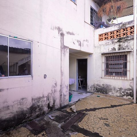 Casa à venda com 317m², 5 quartos e 2 vagas Casa à venda com 317m², 5 quartos e 2 vagasCasa 2 - Área de Serviço