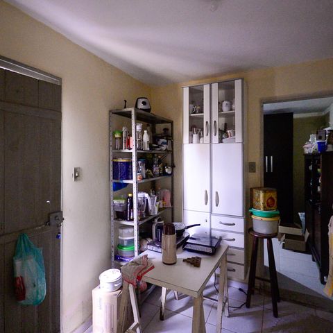Casa à venda com 317m², 5 quartos e 2 vagas Casa à venda com 317m², 5 quartos e 2 vagasCasa 2 - Cozinha