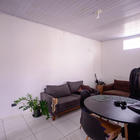 Casa à venda com 317m², 5 quartos e 2 vagas Casa à venda com 317m², 5 quartos e 2 vagasCasa 3 - Sala