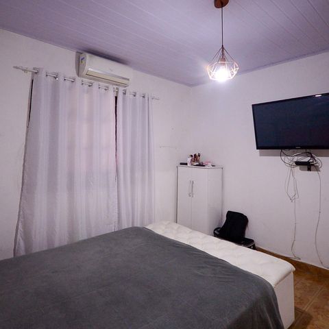 Casa à venda com 317m², 5 quartos e 2 vagas Casa à venda com 317m², 5 quartos e 2 vagasCasa 1 - Quarto 1