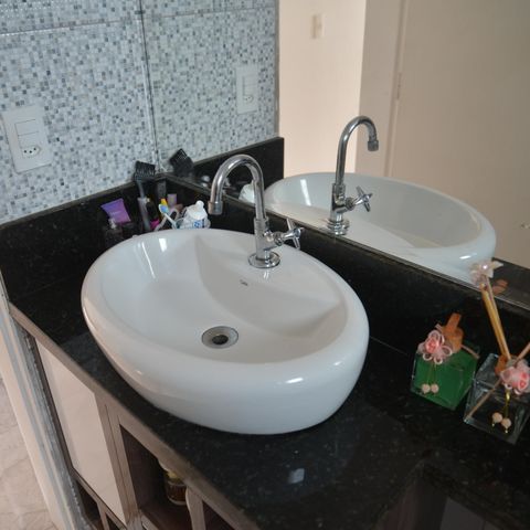 Apartamento à venda com 60m², 3 quartos e 1 vagaBanheiro