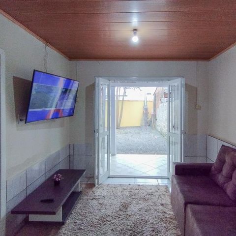 Casa à venda com 90m², 2 quartos e 1 vaga Casa à venda com 90m², 2 quartos e 1 vagaSala