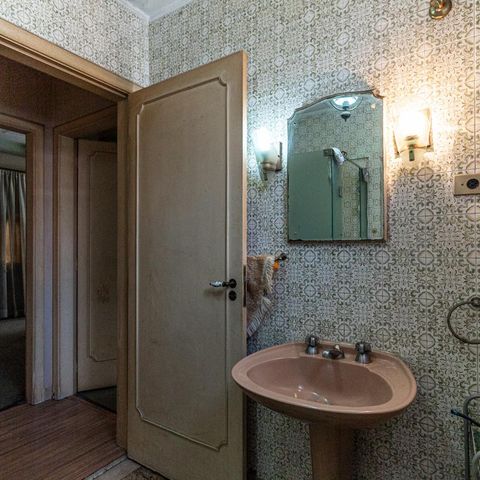 Casa à venda com 440m², 6 quartos e 8 vagasBanheiro Social