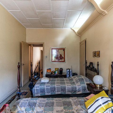 Casa à venda com 440m², 6 quartos e 8 vagasQuarto 2