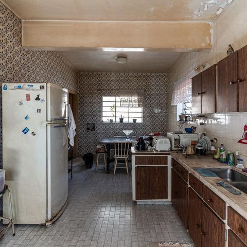 Casa à venda com 440m², 6 quartos e 8 vagasCozinha