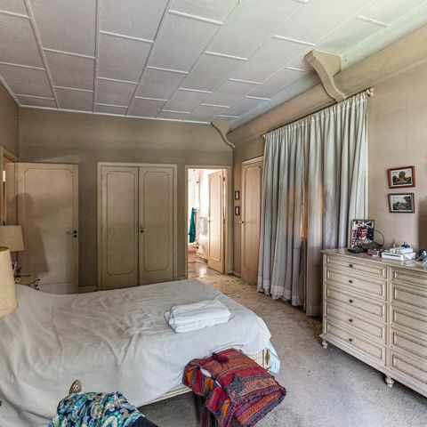 Casa à venda com 440m², 6 quartos e 8 vagasSuíte