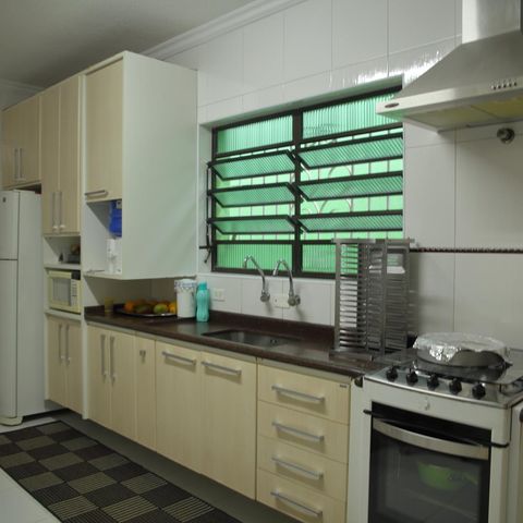 Casa à venda com 191m², 3 quartos e 3 vagasCozinha