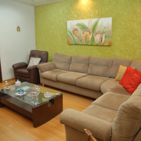 Casa à venda com 191m², 3 quartos e 3 vagasSala