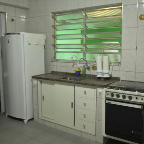 Casa à venda com 191m², 3 quartos e 3 vagasCozinha
