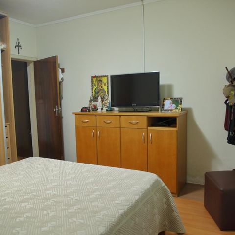 Casa à venda com 191m², 3 quartos e 3 vagasSuíte