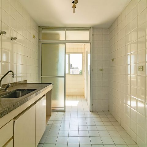 Apartamento à venda com 70m², 2 quartos e 1 vaga Apartamento à venda com 70m², 2 quartos e 1 vagaCozinha