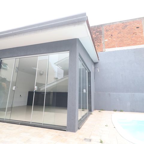 Casa à venda com 133m², 3 quartos e 2 vagasQuiosque