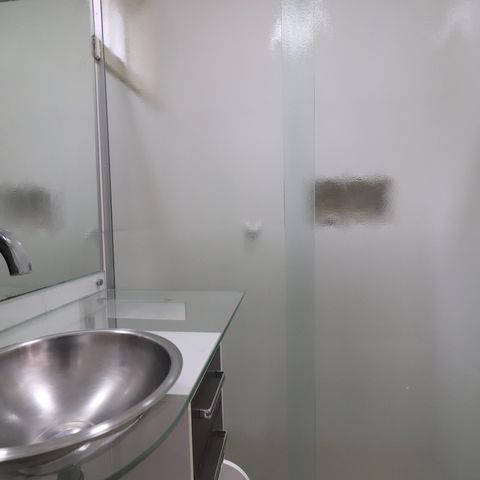 Casa à venda com 133m², 3 quartos e 2 vagasBanheiro