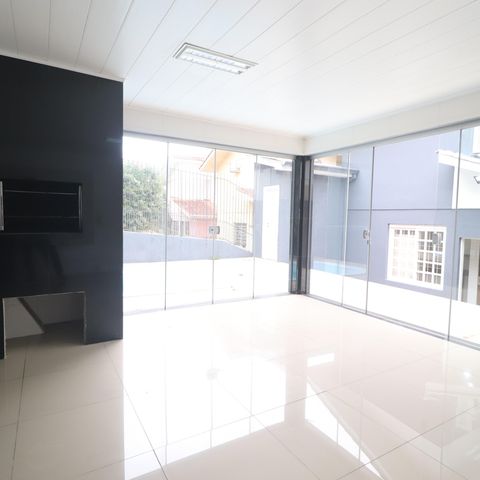 Casa à venda com 133m², 3 quartos e 2 vagasQuiosque