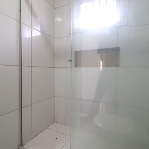 Casa à venda com 133m², 3 quartos e 2 vagasBanheiro