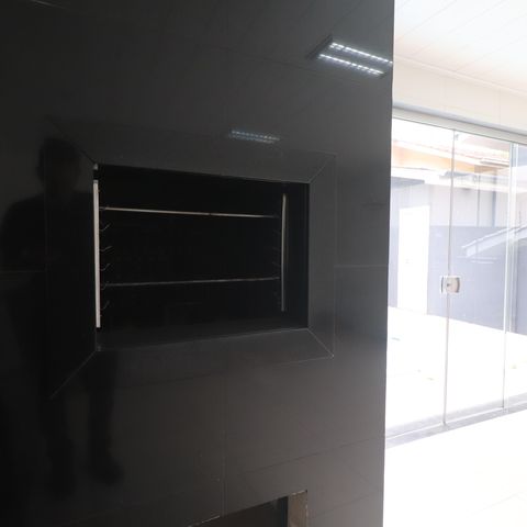 Casa à venda com 133m², 3 quartos e 2 vagasÁrea comum - Churrasqueira
