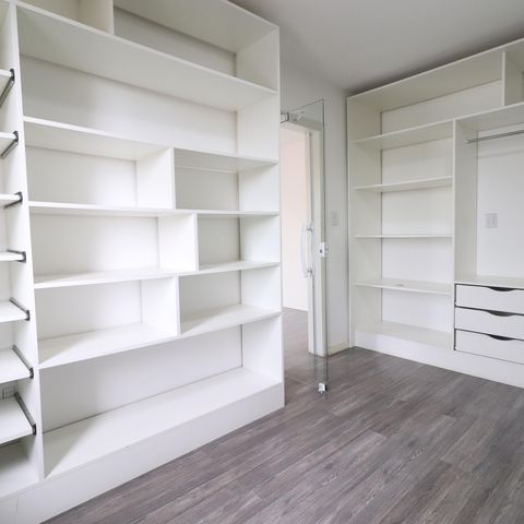Casa à venda com 133m², 3 quartos e 2 vagasCloset