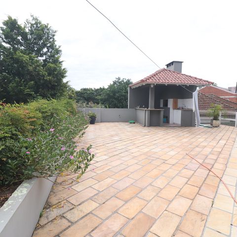 Casa à venda com 375m², 5 quartos e 3 vagasJardim