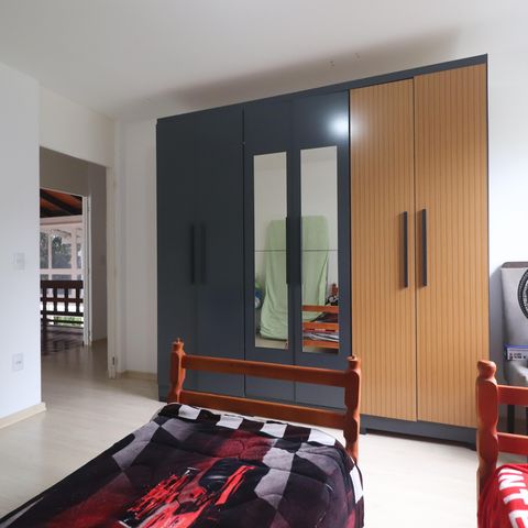 Casa à venda com 375m², 5 quartos e 3 vagasQuarto 3