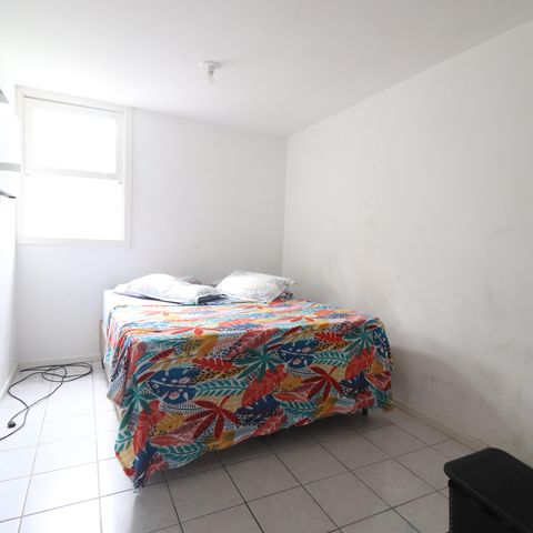 Casa à venda com 375m², 5 quartos e 3 vagasQuarto 5