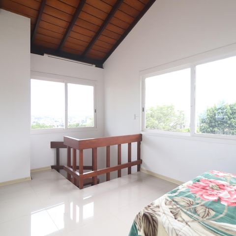 Casa à venda com 375m², 5 quartos e 3 vagasQuarto 1
