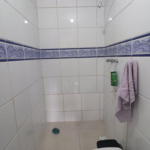 Casa à venda com 375m², 5 quartos e 3 vagasBanheiro 02